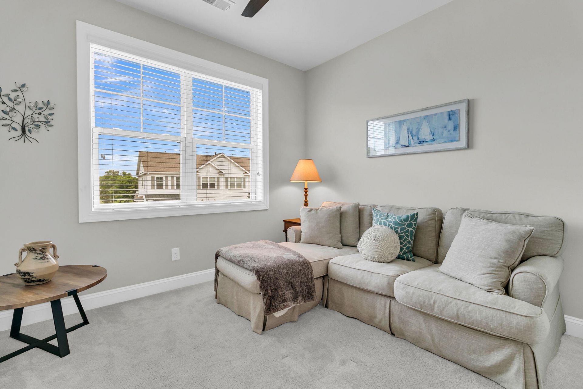 1551 Prince Edward Street Photo 22