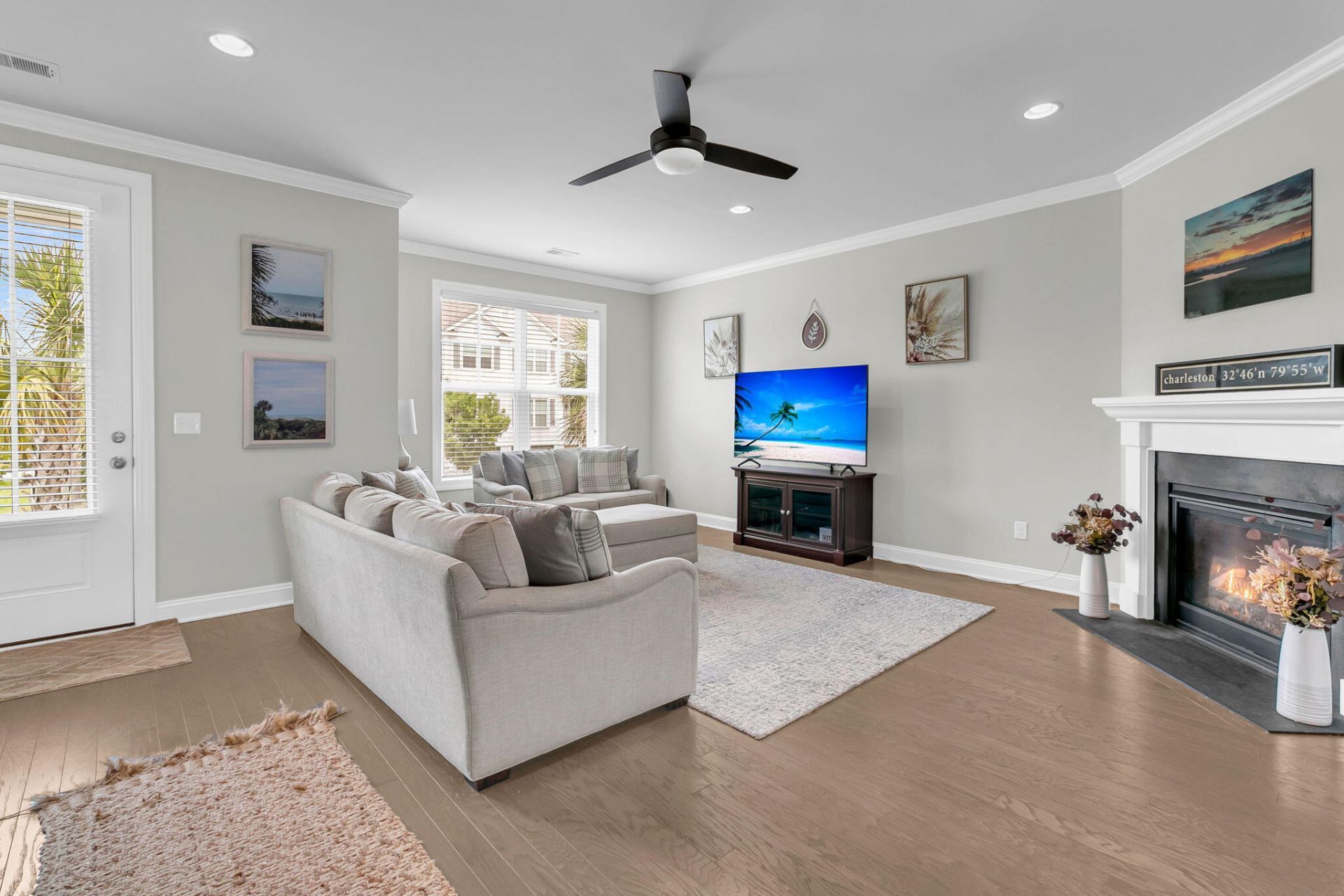 1551 Prince Edward Street Photo 5
