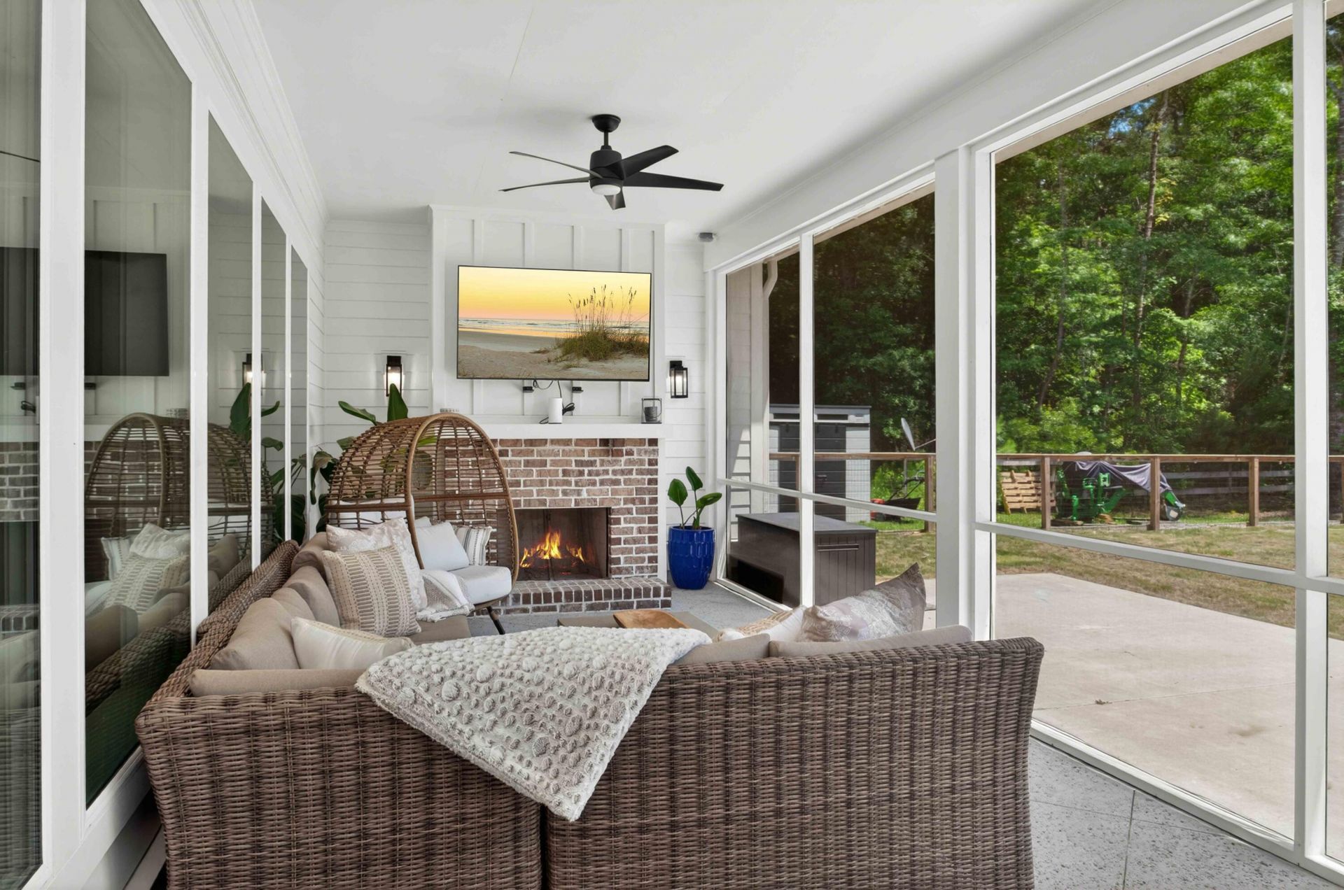 4229 Cobble Trot Way Photo 52