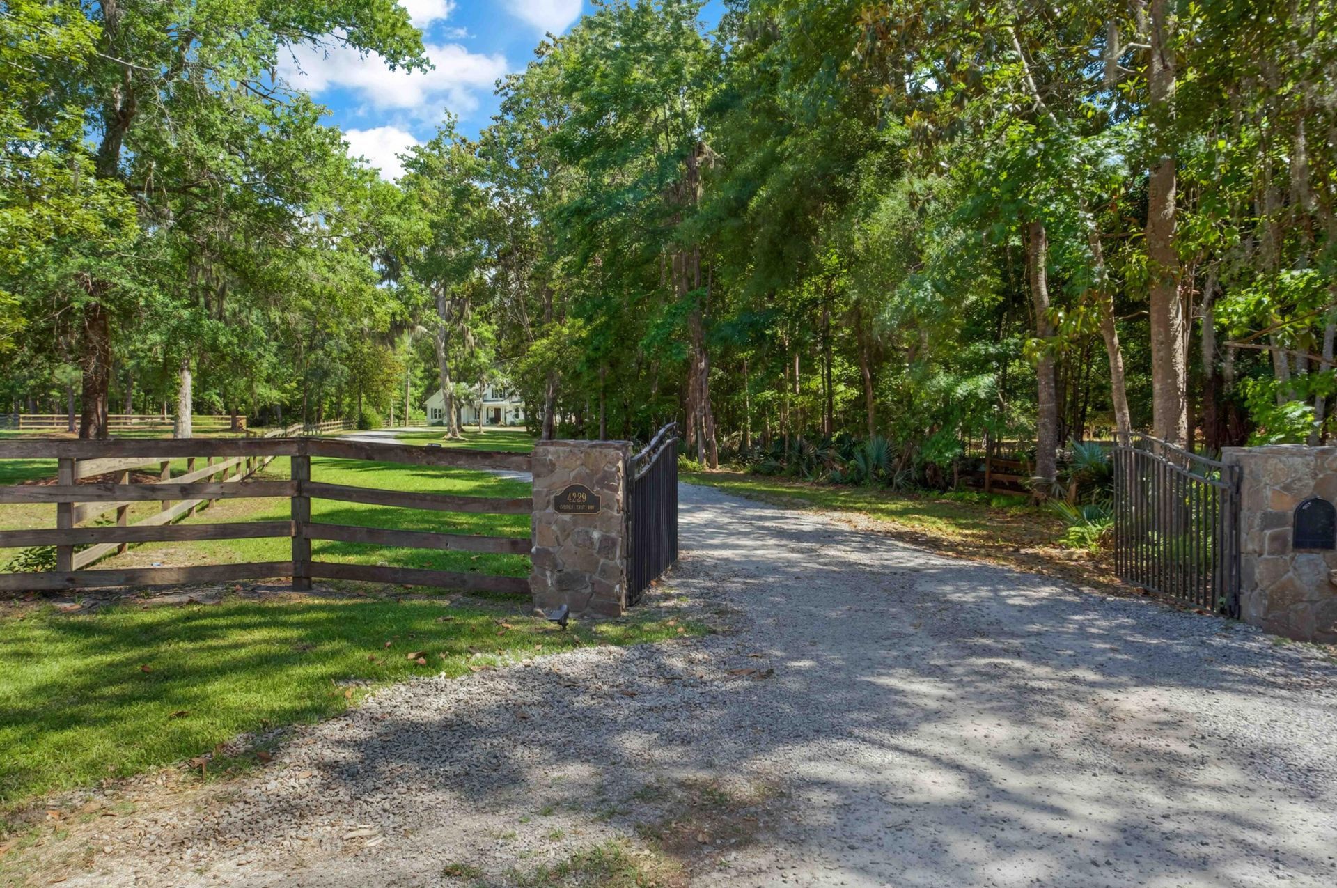 4229 Cobble Trot Way Photo 61
