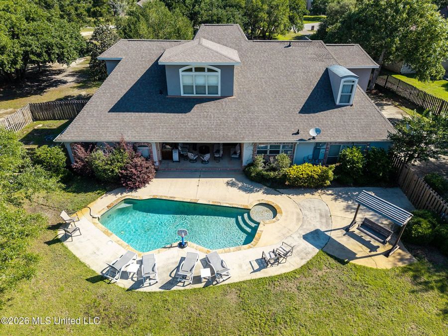 Property Image 38