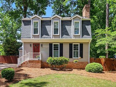 4505 Wenchelsea Place, Raleigh, NC 27612