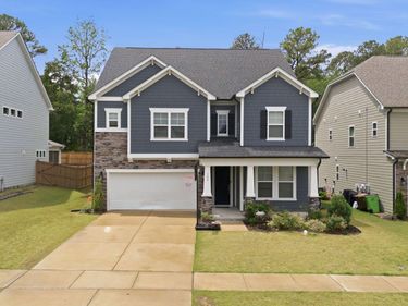 104 Gabbro Place, Holly Springs, NC 27540