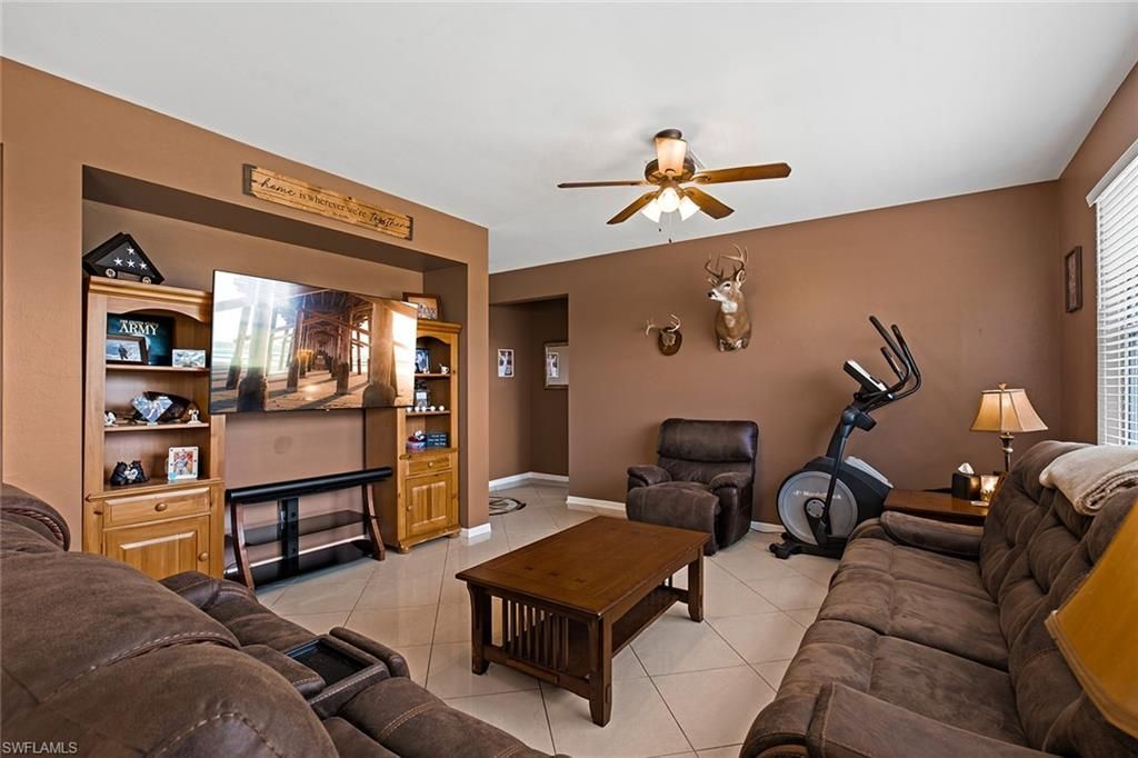 18290 Pine Nut Ct , Lehigh Acres, FL 33972 Photo