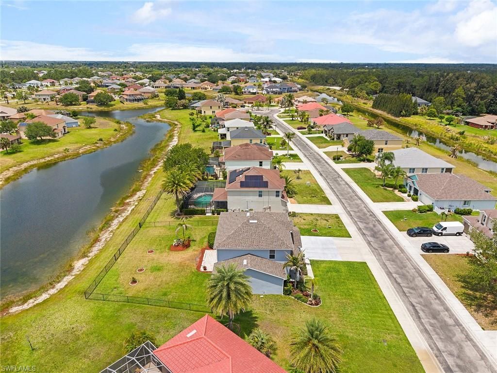 18290 Pine Nut Ct , Lehigh Acres, FL 33972 Photo