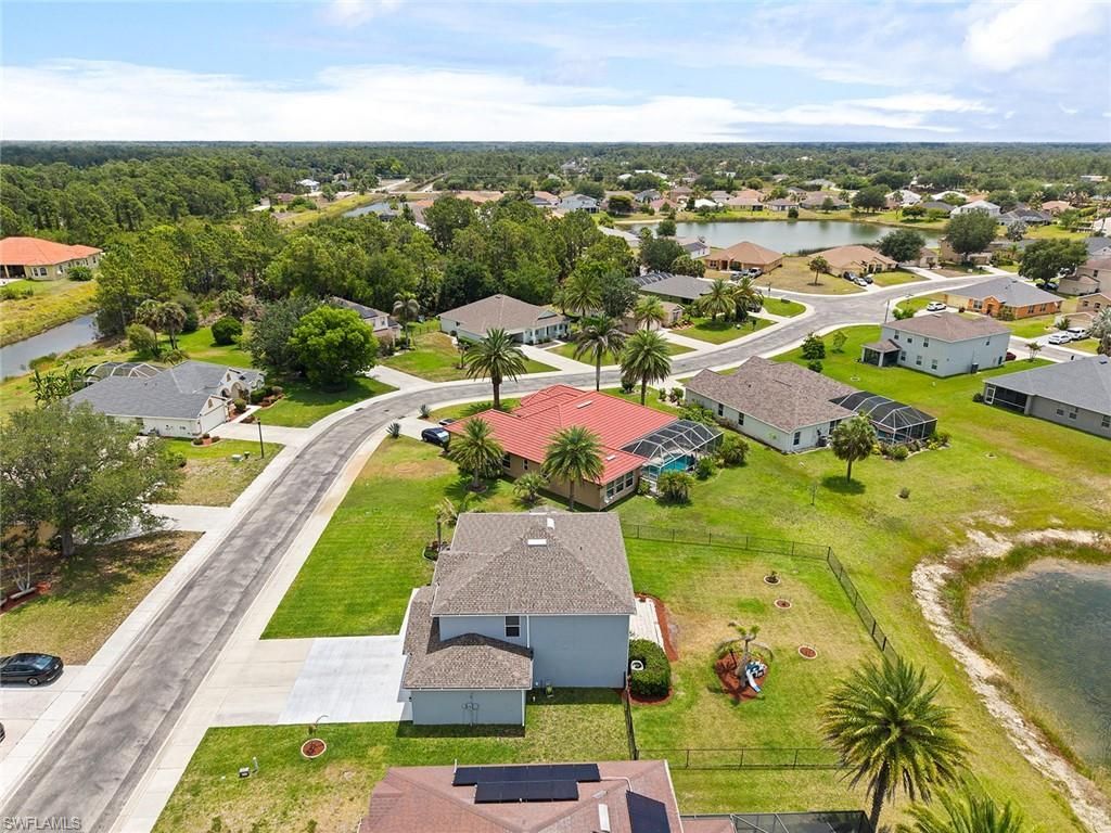 18290 Pine Nut Ct , Lehigh Acres, FL 33972 Photo