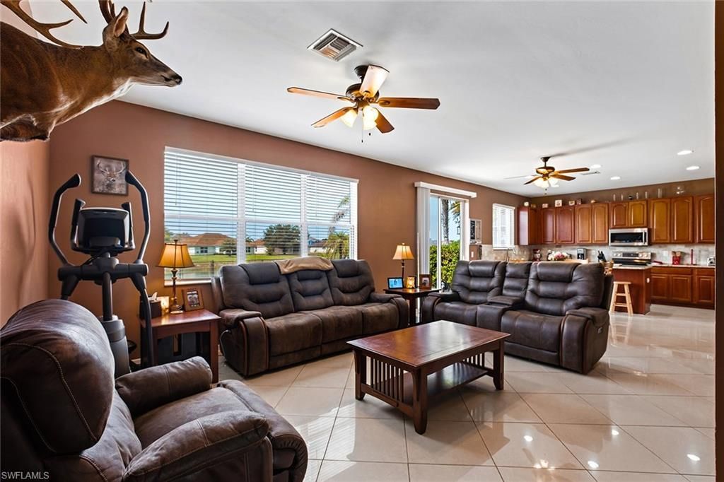 18290 Pine Nut Ct , Lehigh Acres, FL 33972 Photo