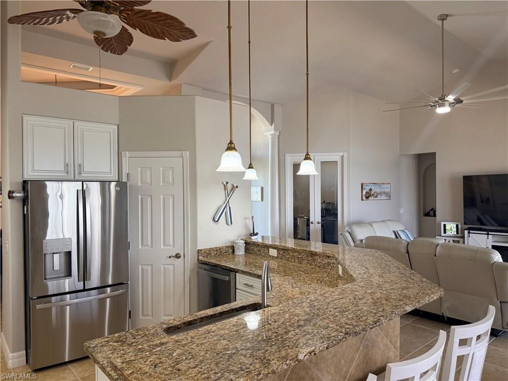 1028 Hancock Bridge Pkwy, Cape Coral, FL 33990 Photo