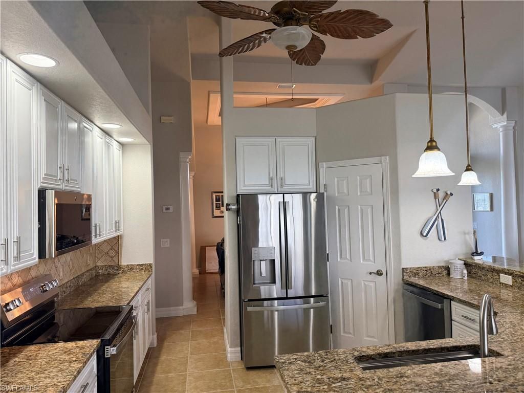 1028 Hancock Bridge Pkwy, Cape Coral, FL 33990 Photo