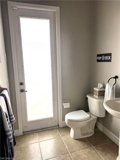 1028 Hancock Bridge Pkwy, Cape Coral, FL 33990 Photo