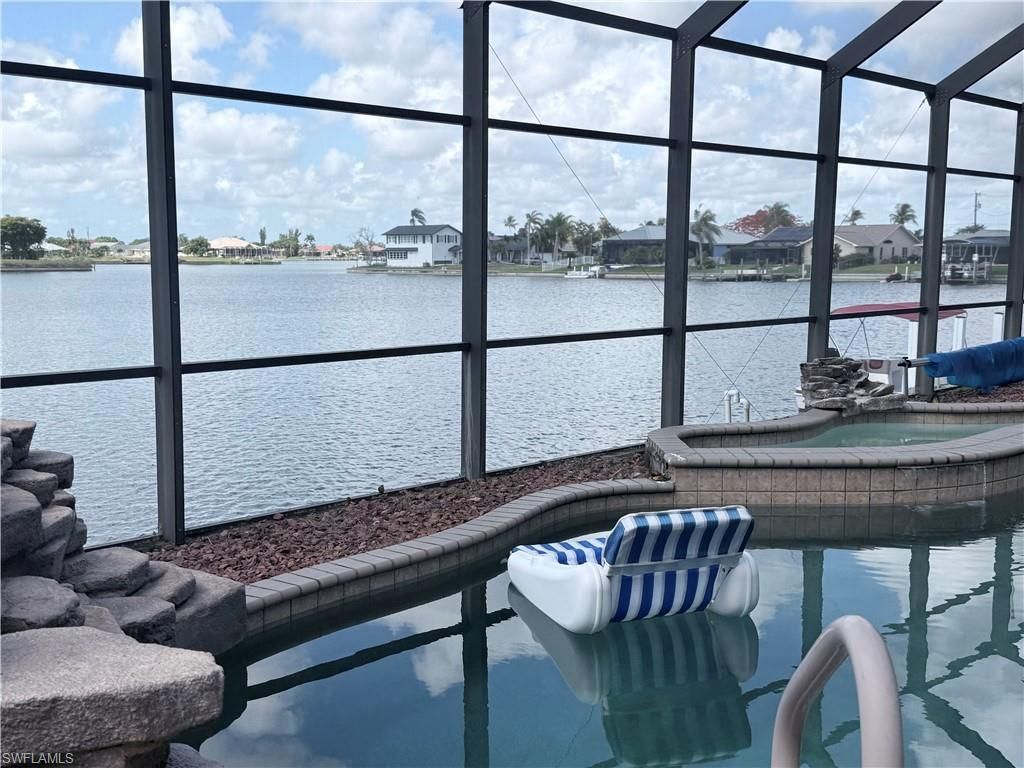 1028 Hancock Bridge Pkwy, Cape Coral, FL 33990 Photo