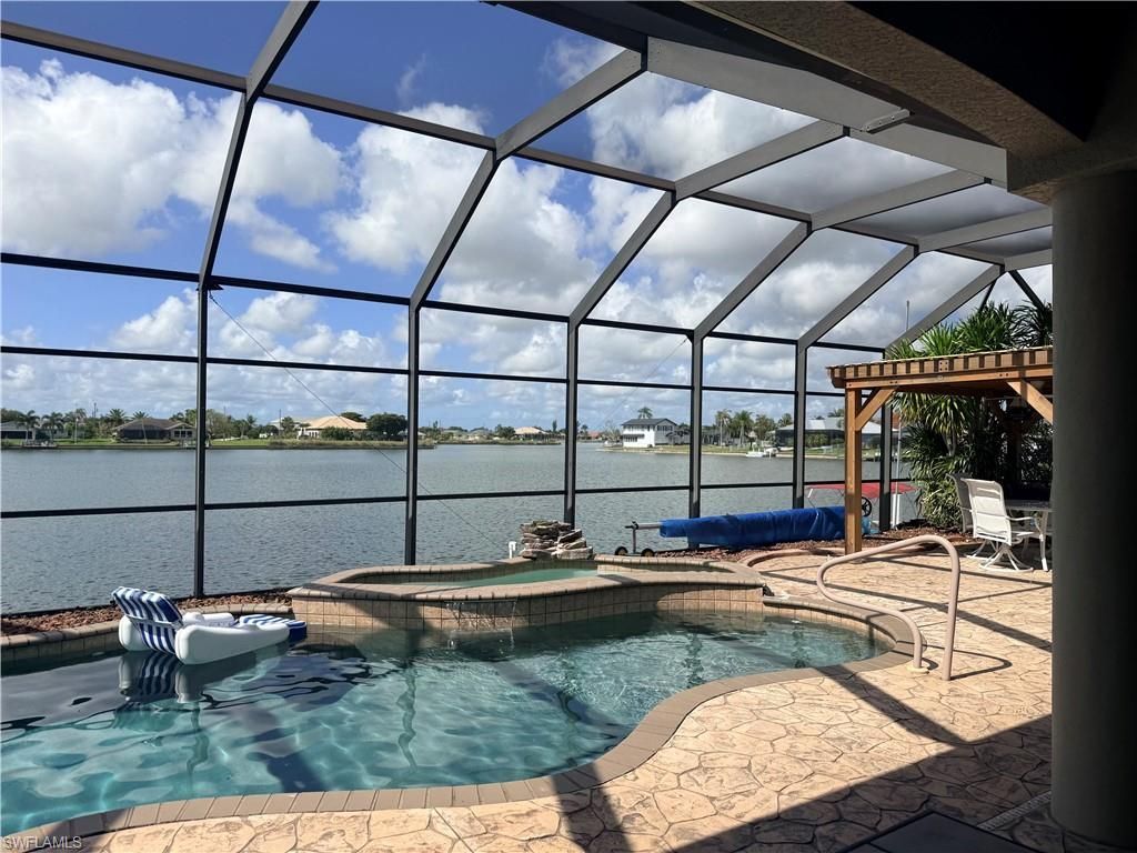 1028 Hancock Bridge Pkwy, Cape Coral, FL 33990 Photo