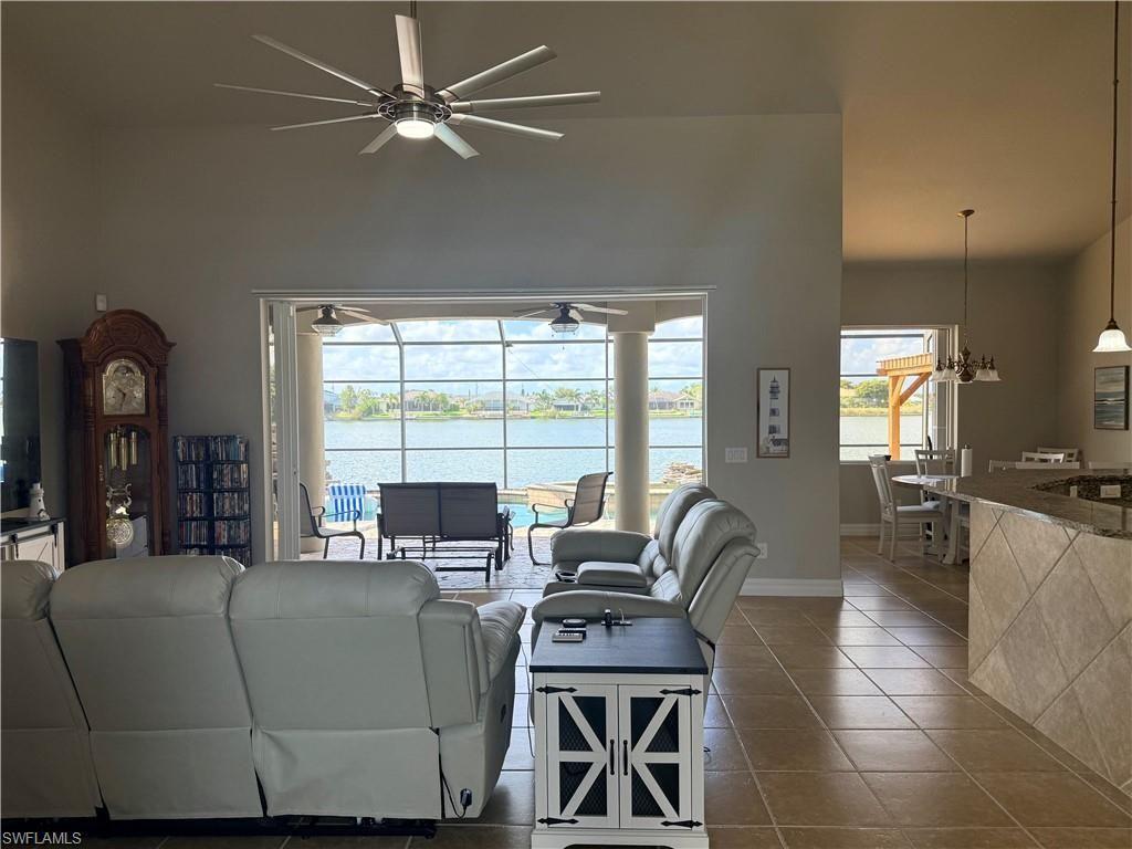 1028 Hancock Bridge Pkwy, Cape Coral, FL 33990 Photo