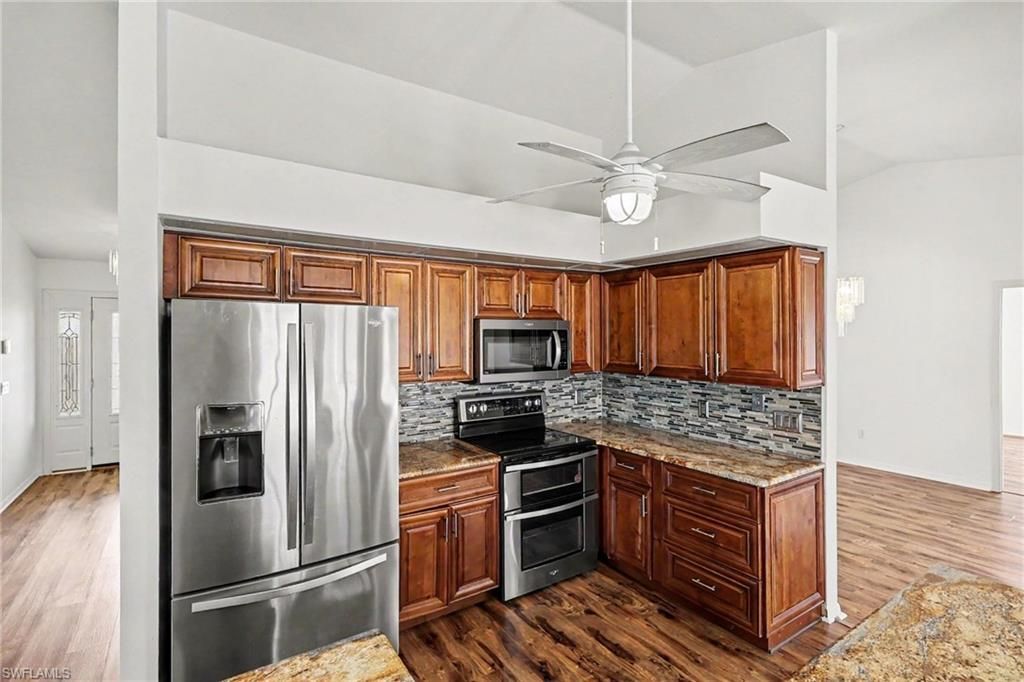 628 SE 21st Ln , Cape Coral, FL 33990 Photo