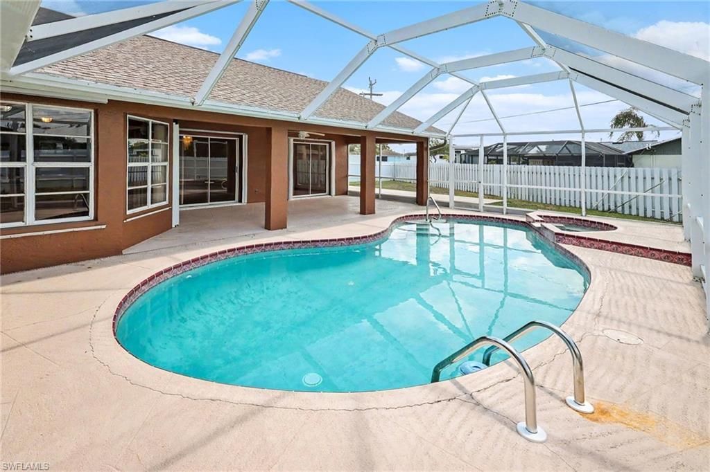 628 SE 21st Ln , Cape Coral, FL 33990 Photo