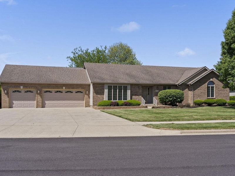 525 Burdick Drive , Washington Court House, OH 43160 Photo 1