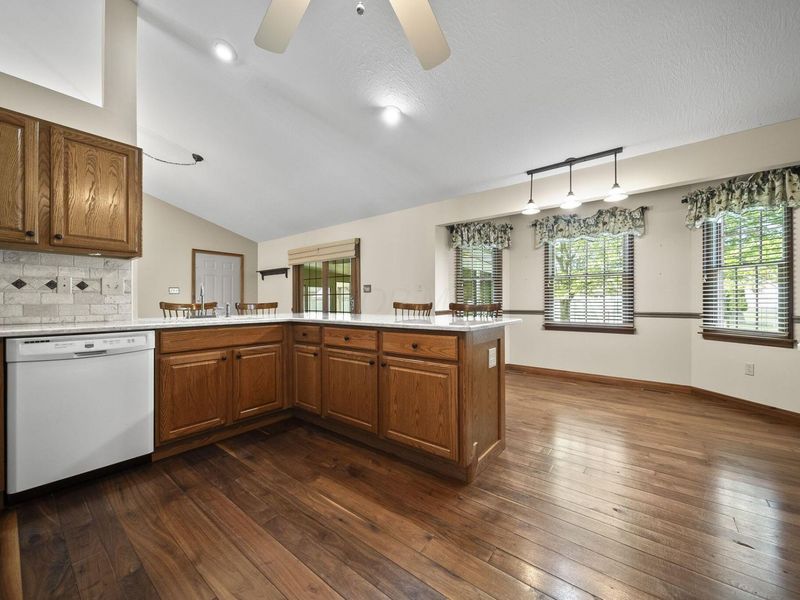 525 Burdick Drive , Washington Court House, OH 43160 Photo 11