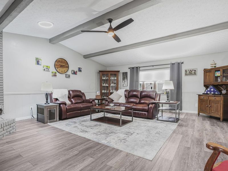 14 Mount Vernon Avenue , Mount Vernon, OH 43050 Photo 6