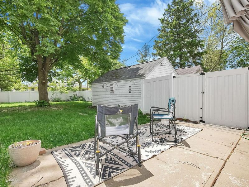 2657 Wellesley Road , Columbus, OH 43209 Photo 24