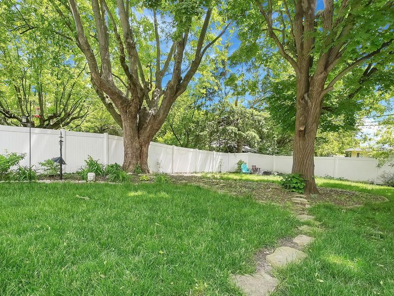2657 Wellesley Road , Columbus, OH 43209 Photo 27
