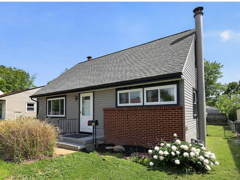 845 Weldon Avenue , Columbus, OH 43224 Photo 3