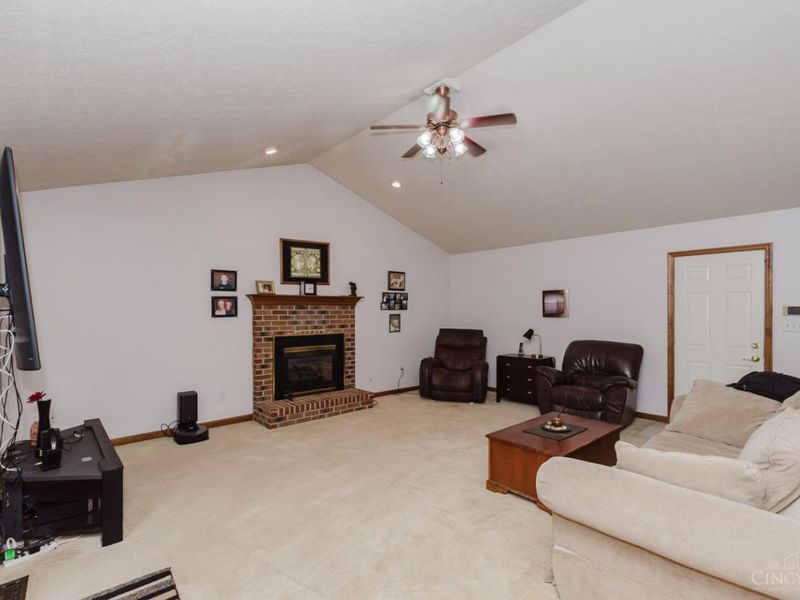 4139 Abbeygate Drive, Beavercreek, OH 45430 Photo 14