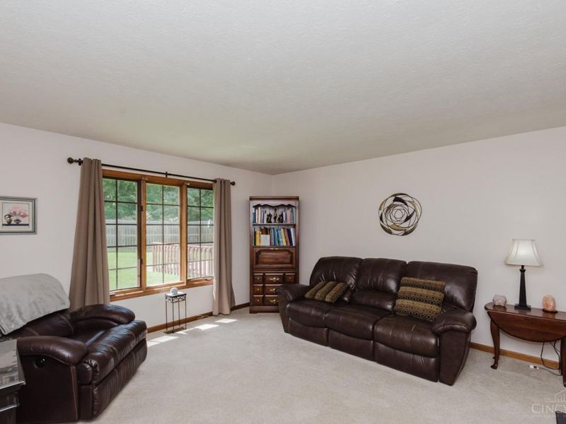 4139 Abbeygate Drive, Beavercreek, OH 45430 Photo 5