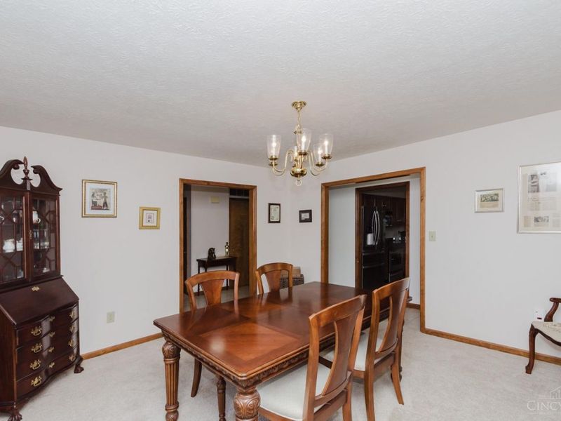 4139 Abbeygate Drive, Beavercreek, OH 45430 Photo 8