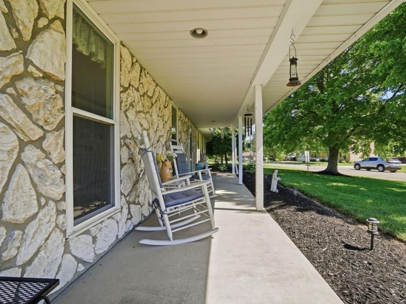 6033 Brofield Drive, Hamilton, OH 45011 Photo 11