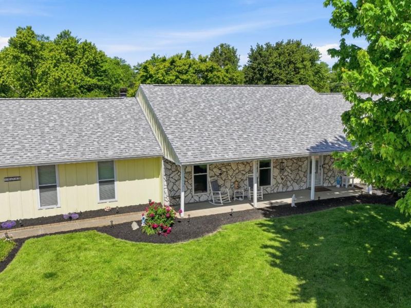 6033 Brofield Drive, Hamilton, OH 45011 Photo 2