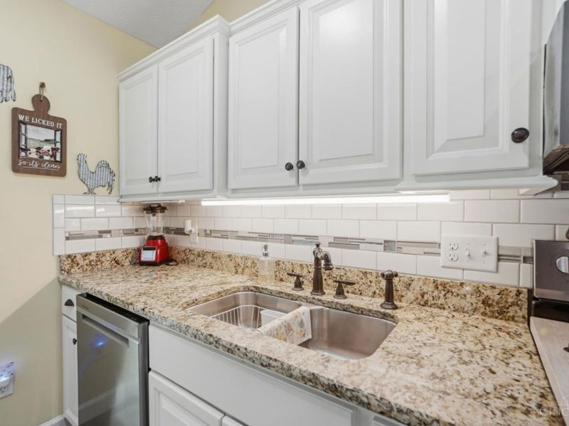 6033 Brofield Drive, Hamilton, OH 45011 Photo 27