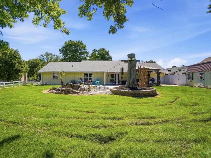 6033 Brofield Drive, Hamilton, OH 45011 Photo 57