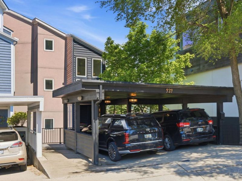 939 Monastery Street, Cincinnati, OH 45202 Photo 1