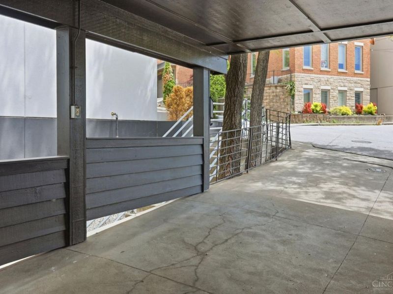 939 Monastery Street, Cincinnati, OH 45202 Photo 36