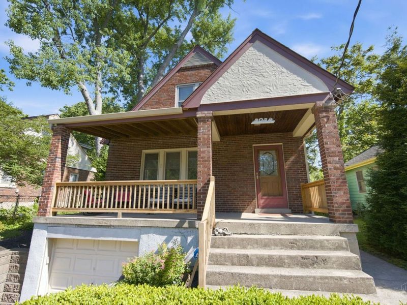 3024 Mapleleaf Avenue, Cincinnati, OH 45213 Photo 2