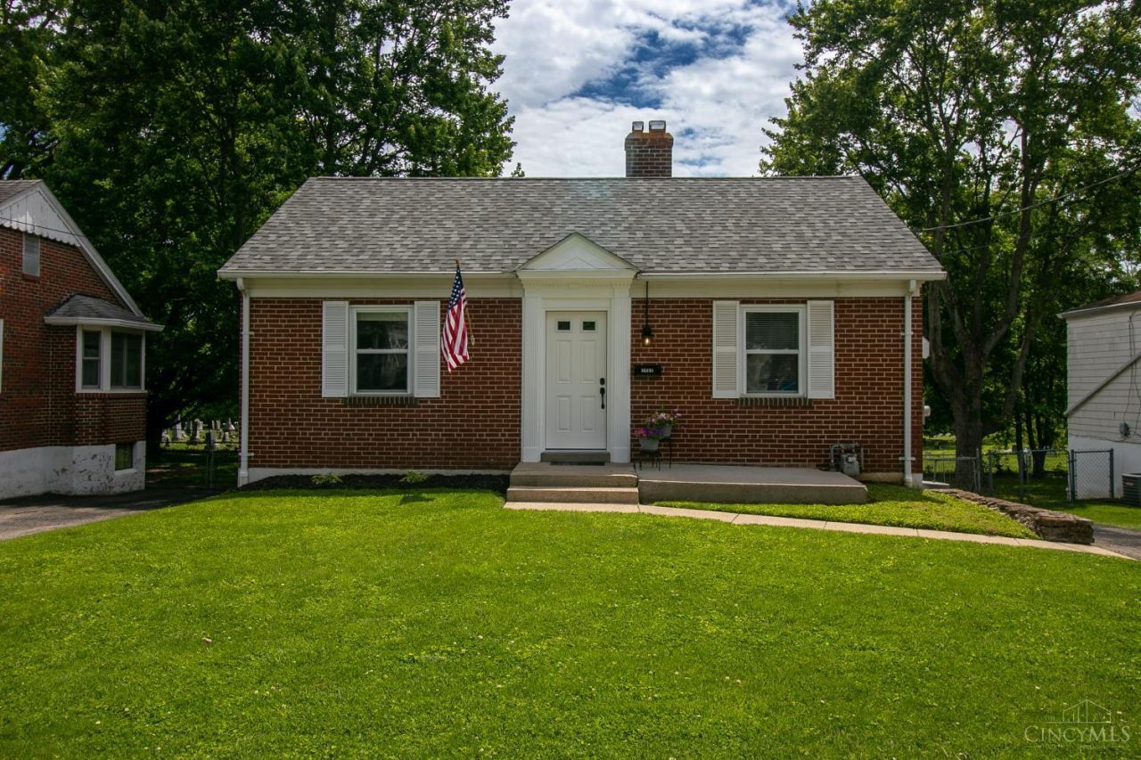 1469 Hill Avenue, Cincinnati, OH 45231 Main Photo