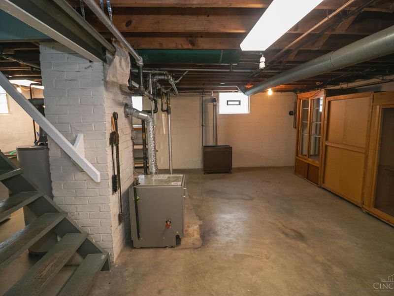1469 Hill Avenue, Cincinnati, OH 45231 Photo 29