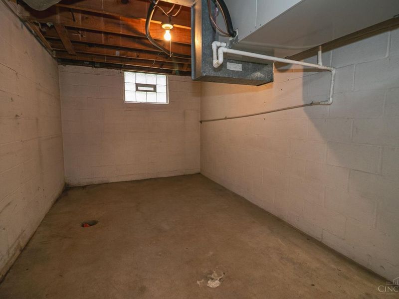 1469 Hill Avenue, Cincinnati, OH 45231 Photo 30