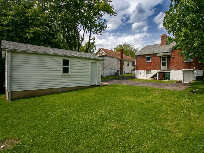 1469 Hill Avenue, Cincinnati, OH 45231 Photo 35