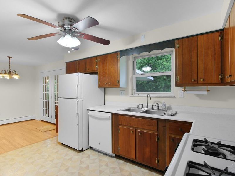 9046 W Saxton, West Chester, OH 45069 Photo 10