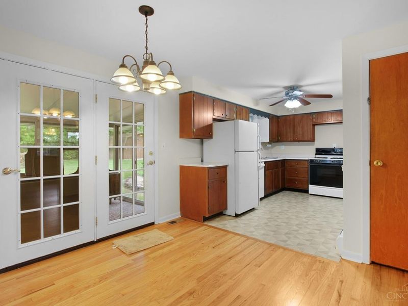 9046 W Saxton, West Chester, OH 45069 Photo 9
