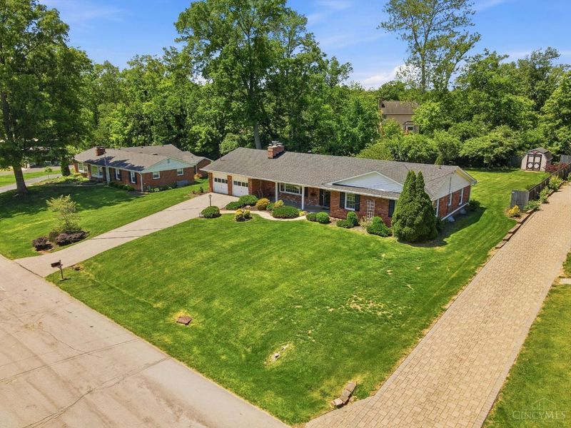 1023 Nimitz Lane, Anderson Twp, OH 45230 Photo 2