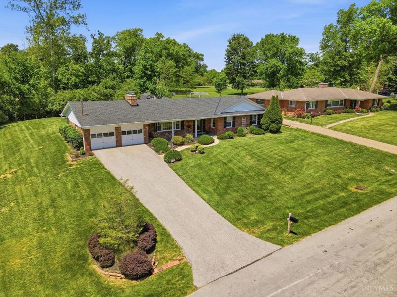 1023 Nimitz Lane, Anderson Twp, OH 45230 Photo 3