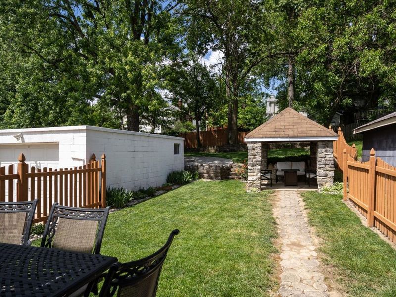 2226 Drex Avenue, Cincinnati, OH 45212 Photo 35
