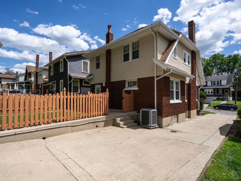 2226 Drex Avenue, Cincinnati, OH 45212 Photo 4