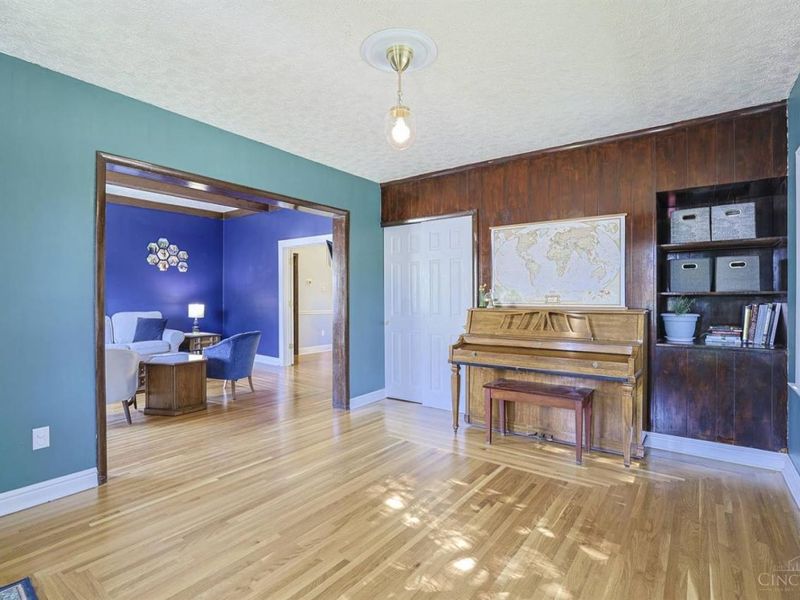 1914 Madison Avenue, Cincinnati, OH 45231 Photo 4