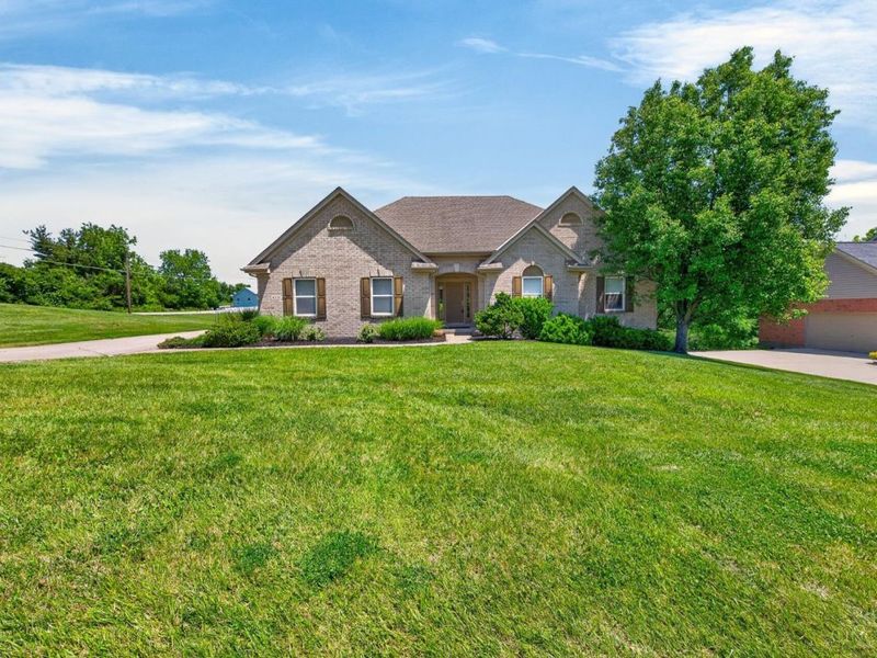 6251 Springdale Road, Colerain Township, OH 45247 Photo 2