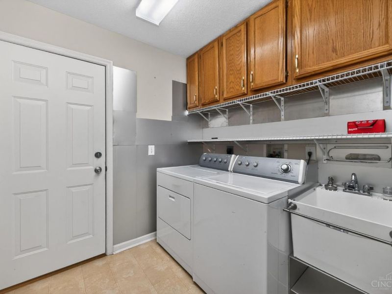 6251 Springdale Road, Colerain Township, OH 45247 Photo 26