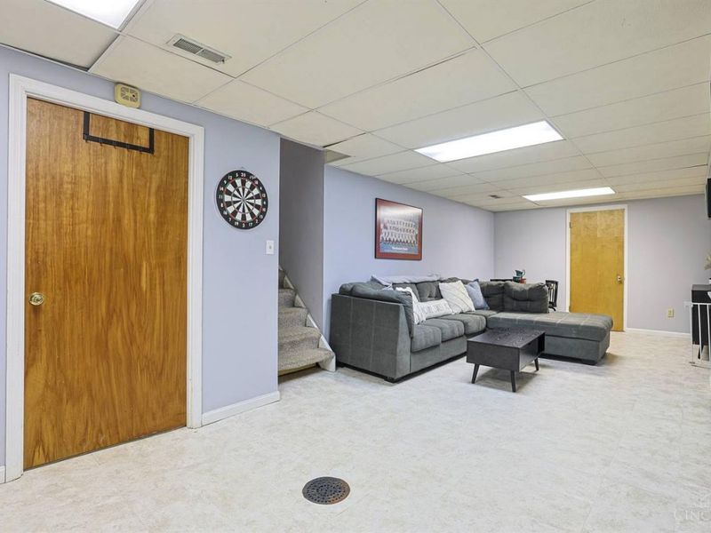 1320 Beechmeadow Lane, Green Township, OH 45238 Photo 25