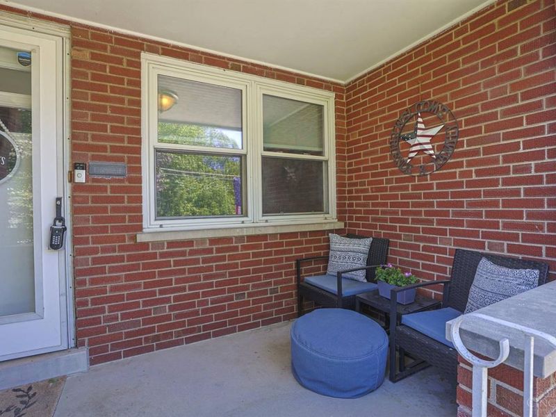 1320 Beechmeadow Lane, Green Township, OH 45238 Photo 4
